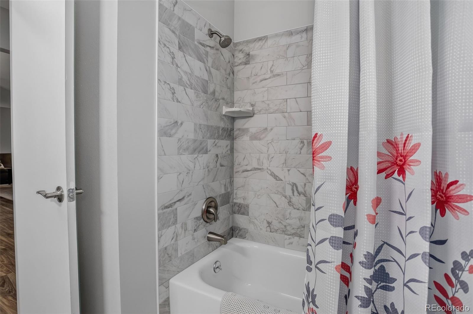 MLS Image #17 for 7533 e easter way,englewood, Colorado