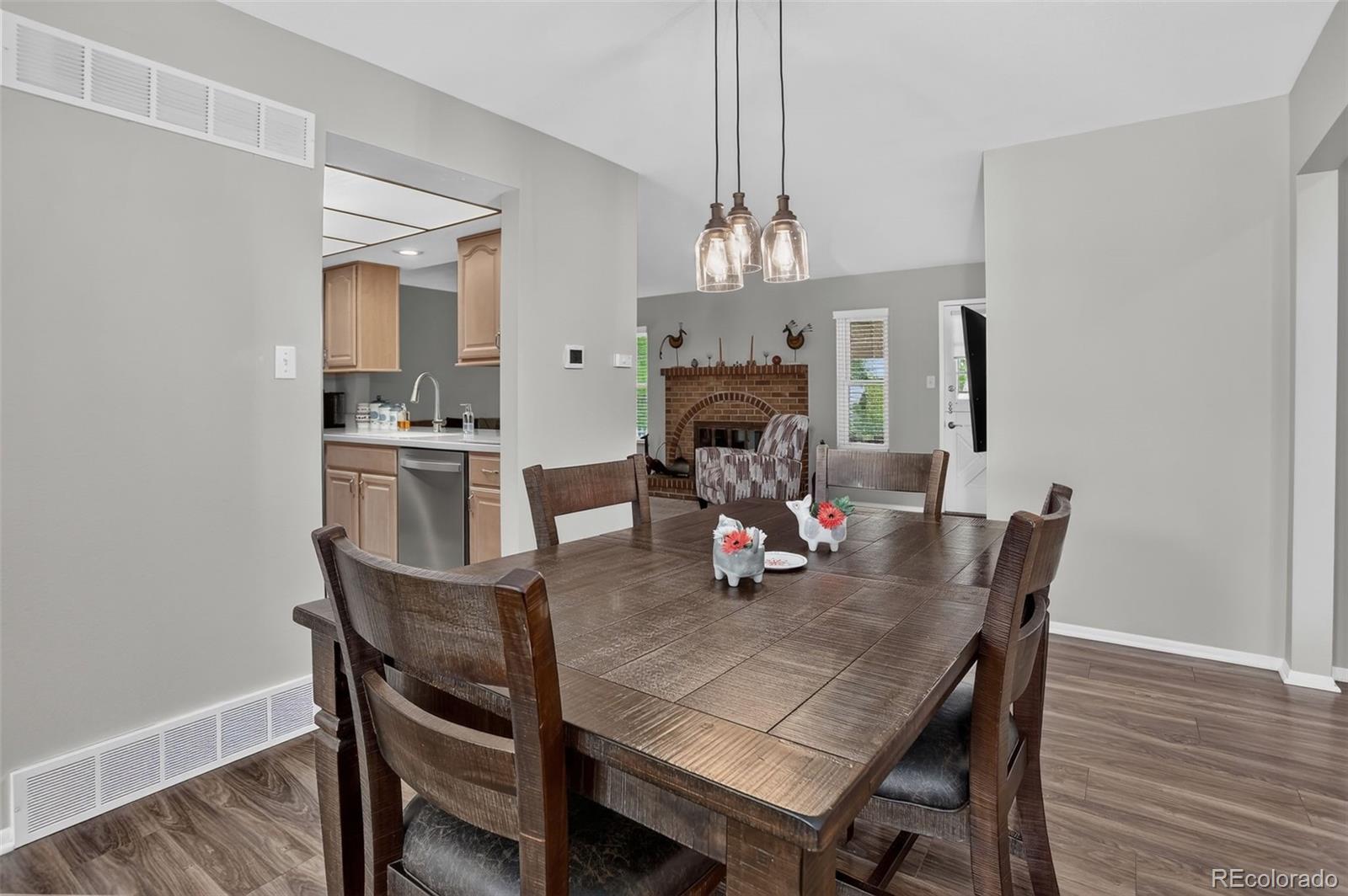 MLS Image #22 for 7533 e easter way,englewood, Colorado