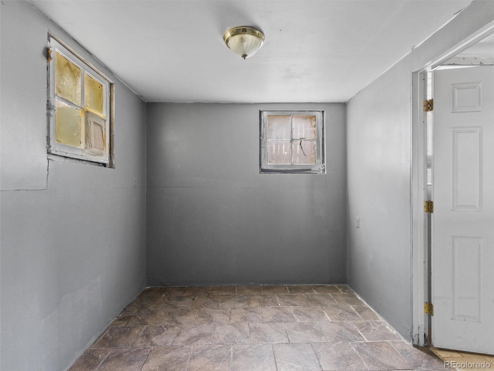 MLS Image #12 for 255  knox court,denver, Colorado