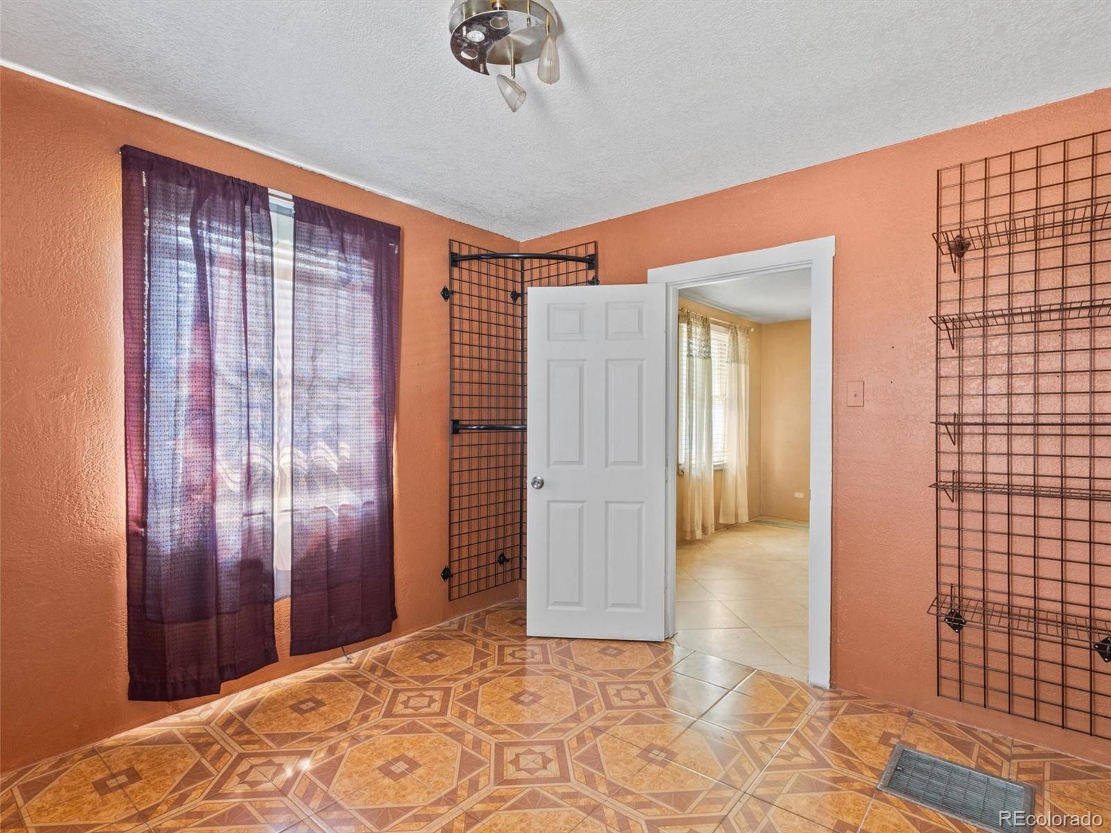 MLS Image #9 for 255  knox court,denver, Colorado