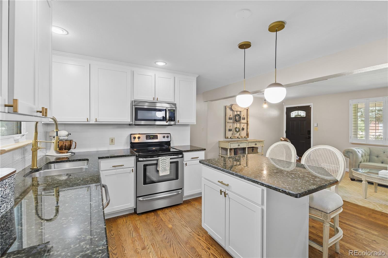 MLS Image #10 for 544 w easter avenue,littleton, Colorado