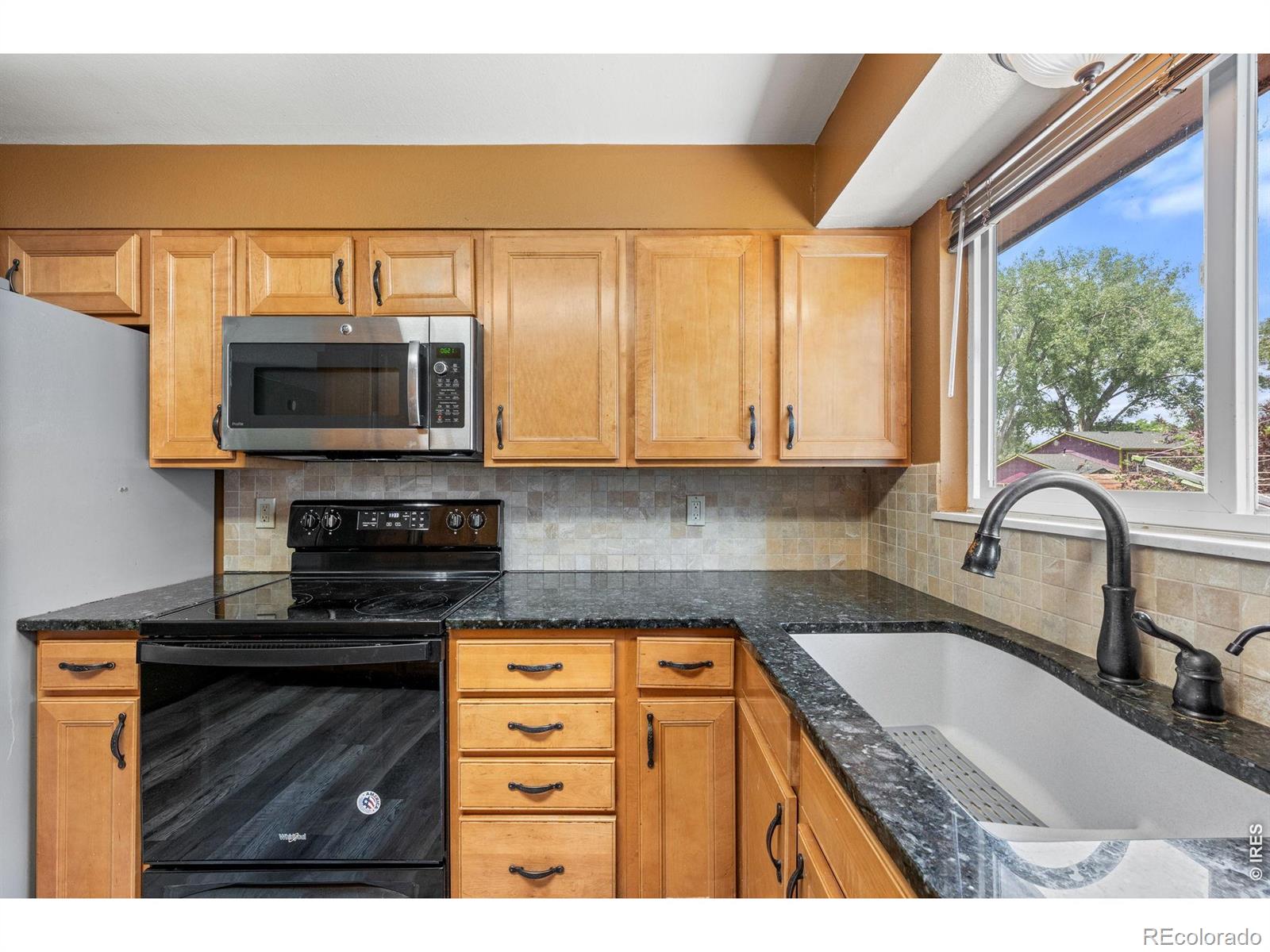 MLS Image #12 for 707  hilltop street,longmont, Colorado