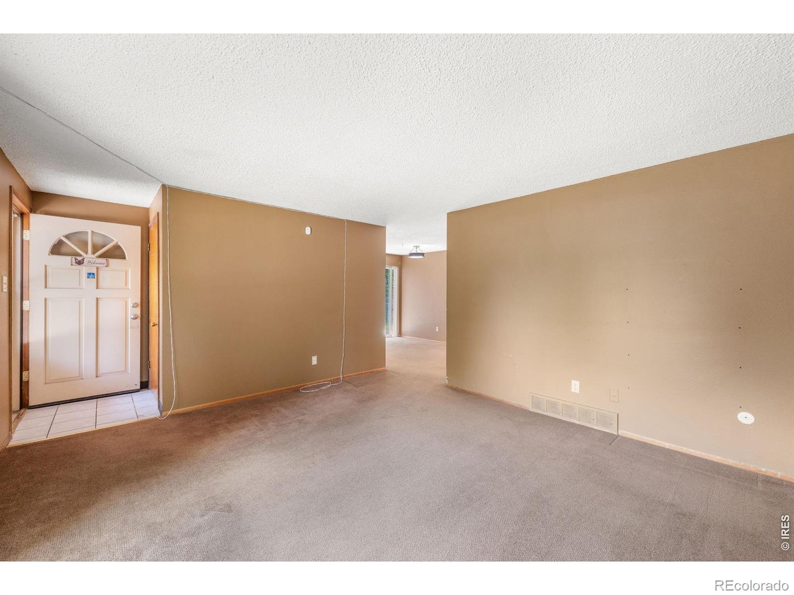 MLS Image #5 for 707  hilltop street,longmont, Colorado