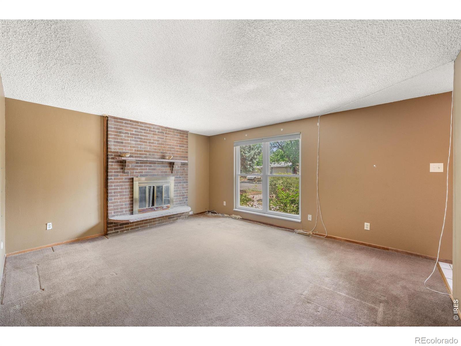 MLS Image #6 for 707  hilltop street,longmont, Colorado