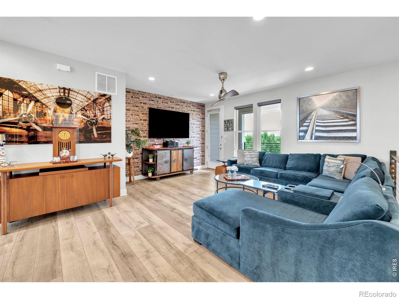 MLS Image #12 for 11959  mountview lane,broomfield, Colorado