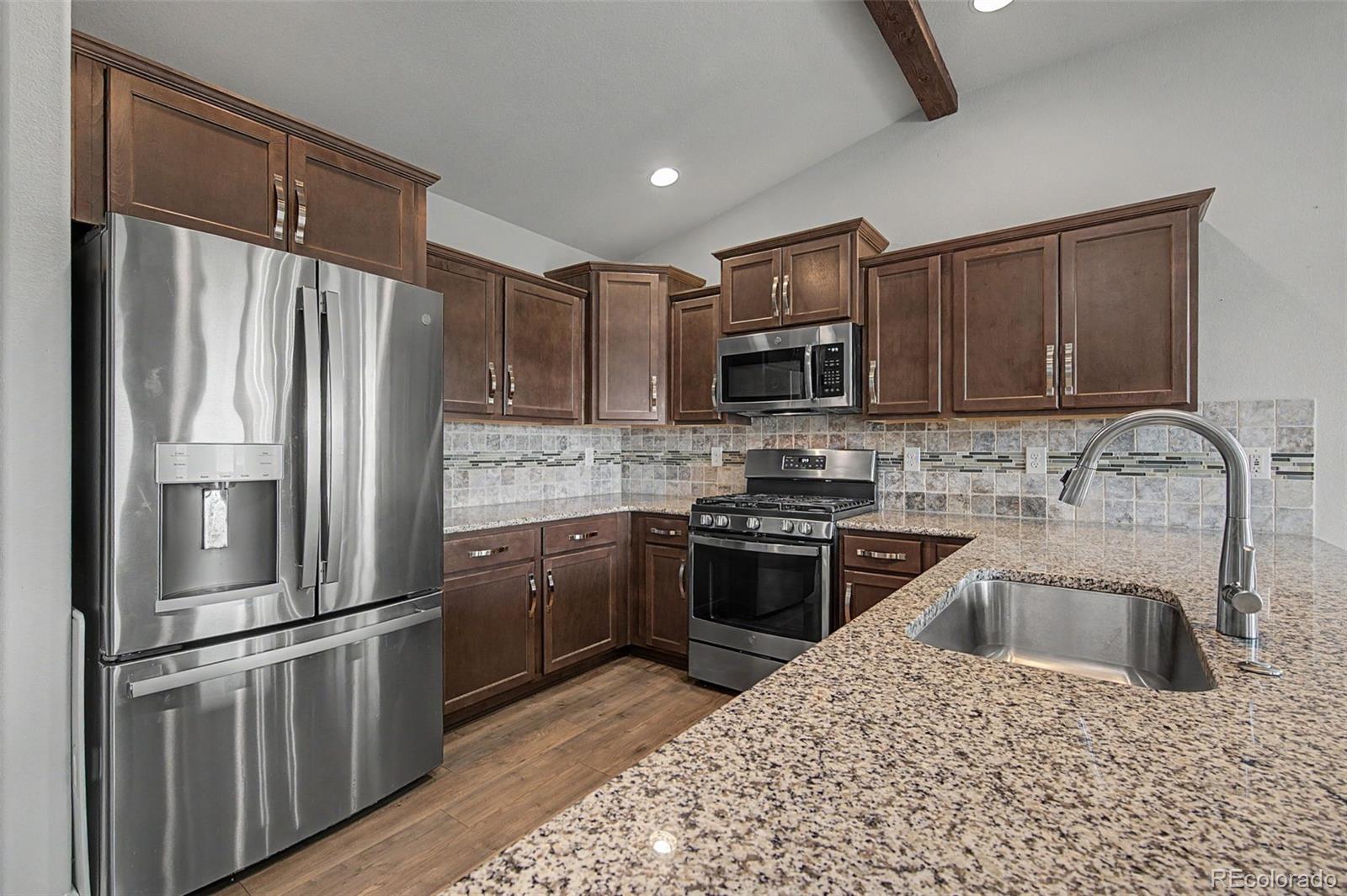 MLS Image #10 for 4443  hessite loop ,colorado springs, Colorado