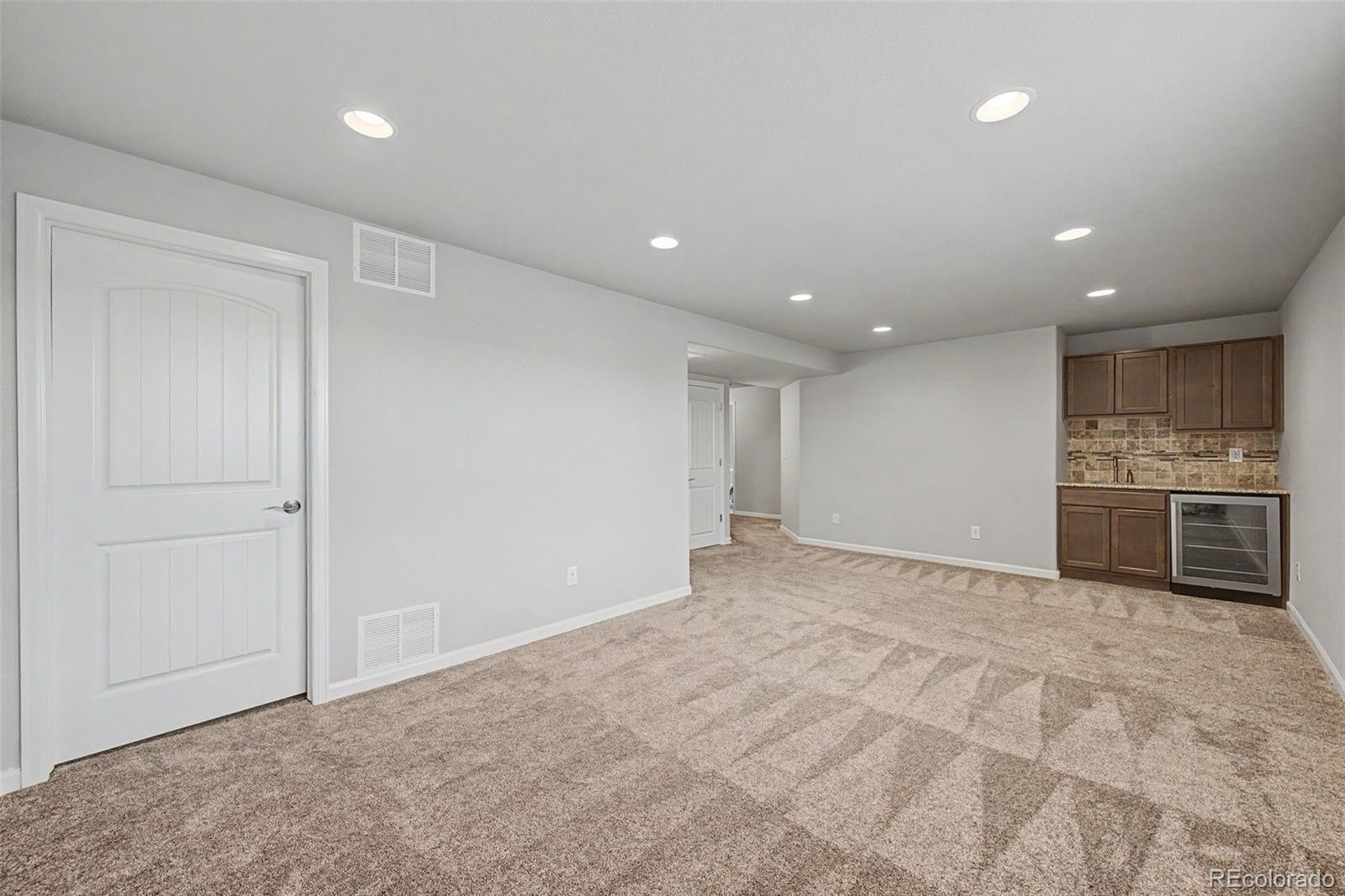 MLS Image #18 for 4443  hessite loop ,colorado springs, Colorado
