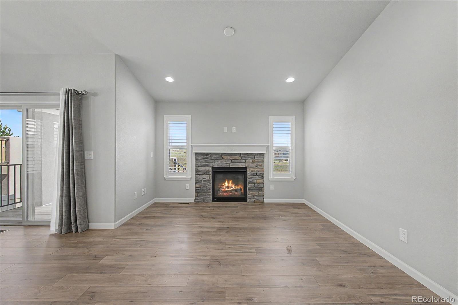 MLS Image #4 for 4443  hessite loop ,colorado springs, Colorado