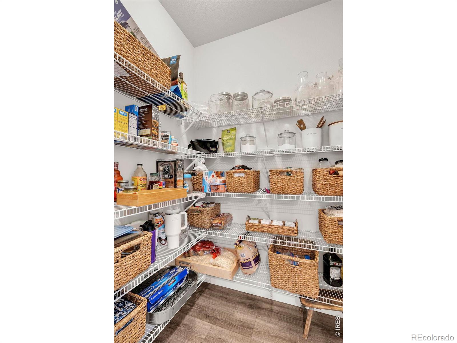 MLS Image #11 for 1083  mountain drive,longmont, Colorado