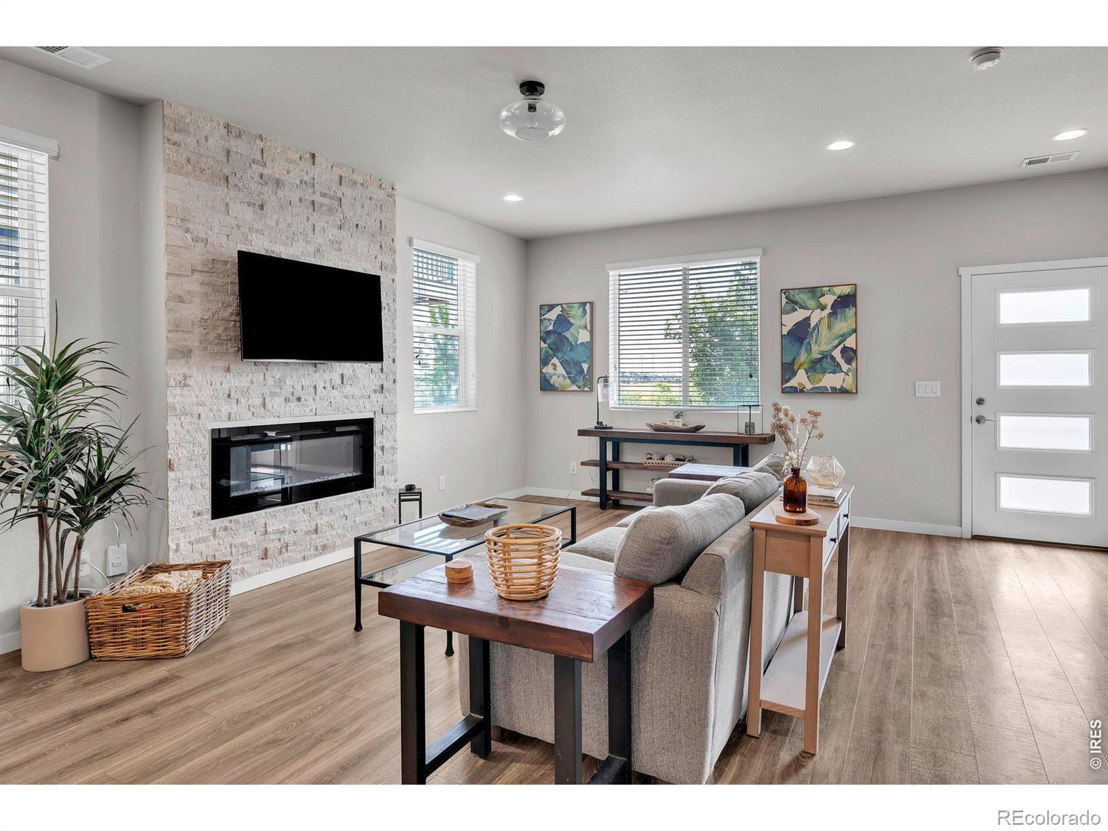MLS Image #5 for 1083  mountain drive,longmont, Colorado