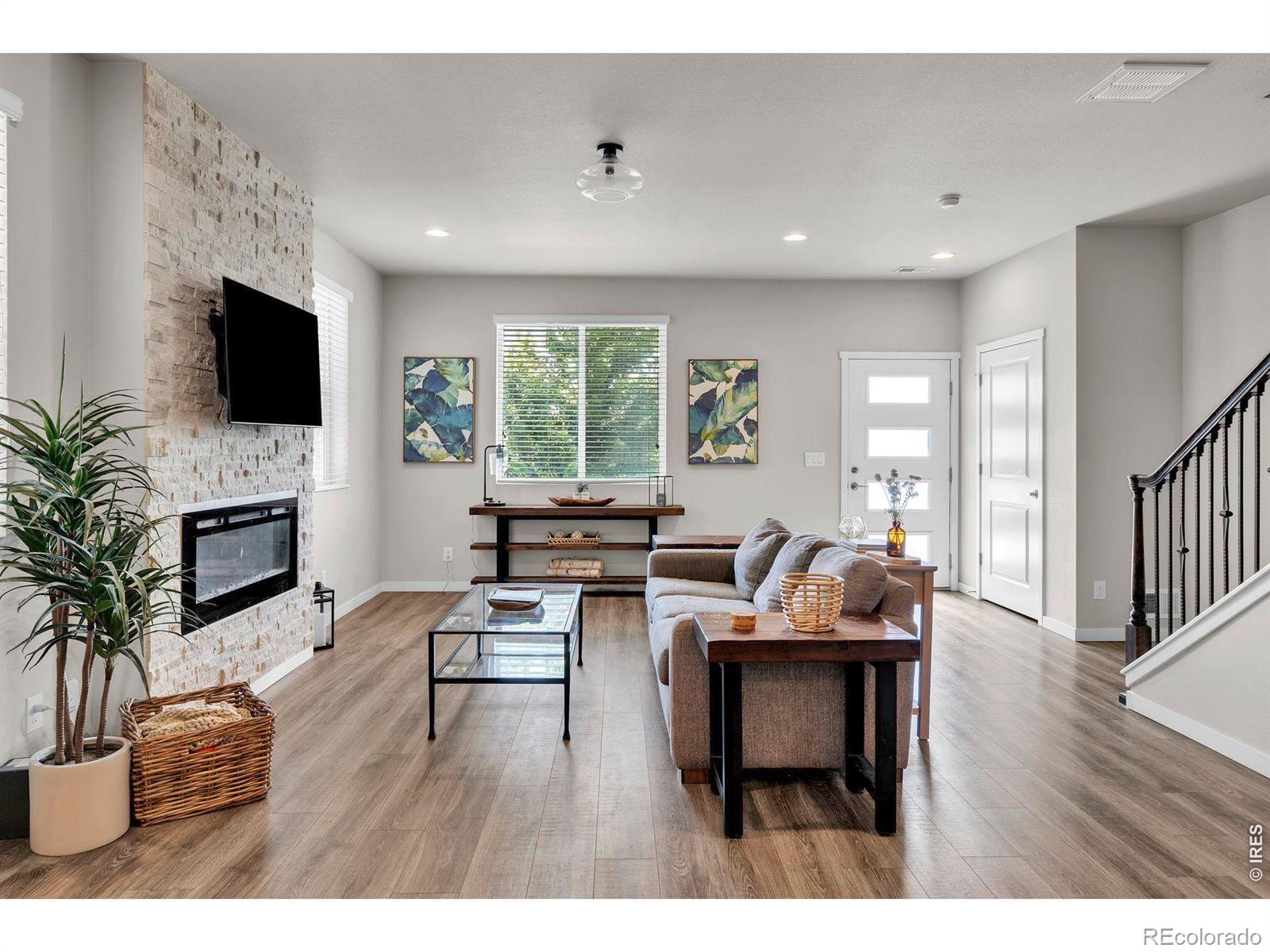 MLS Image #6 for 1083  mountain drive,longmont, Colorado