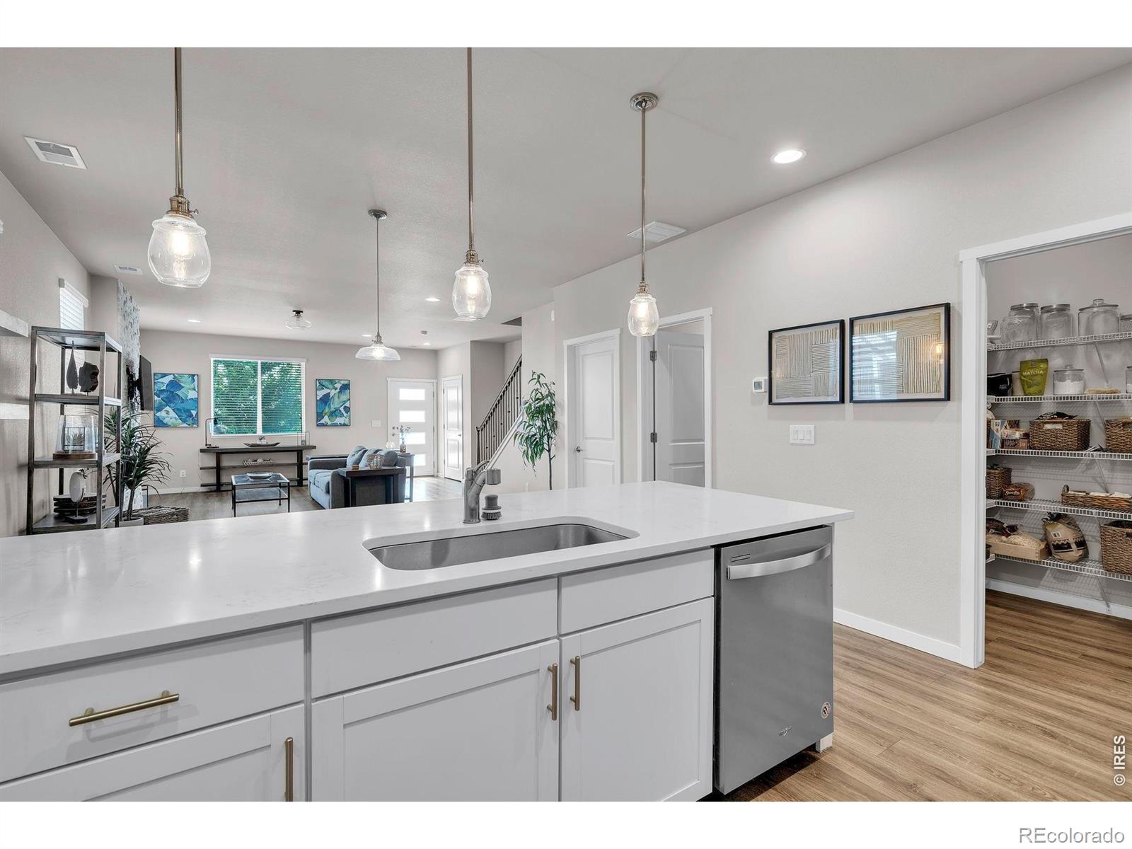 MLS Image #9 for 1083  mountain drive,longmont, Colorado