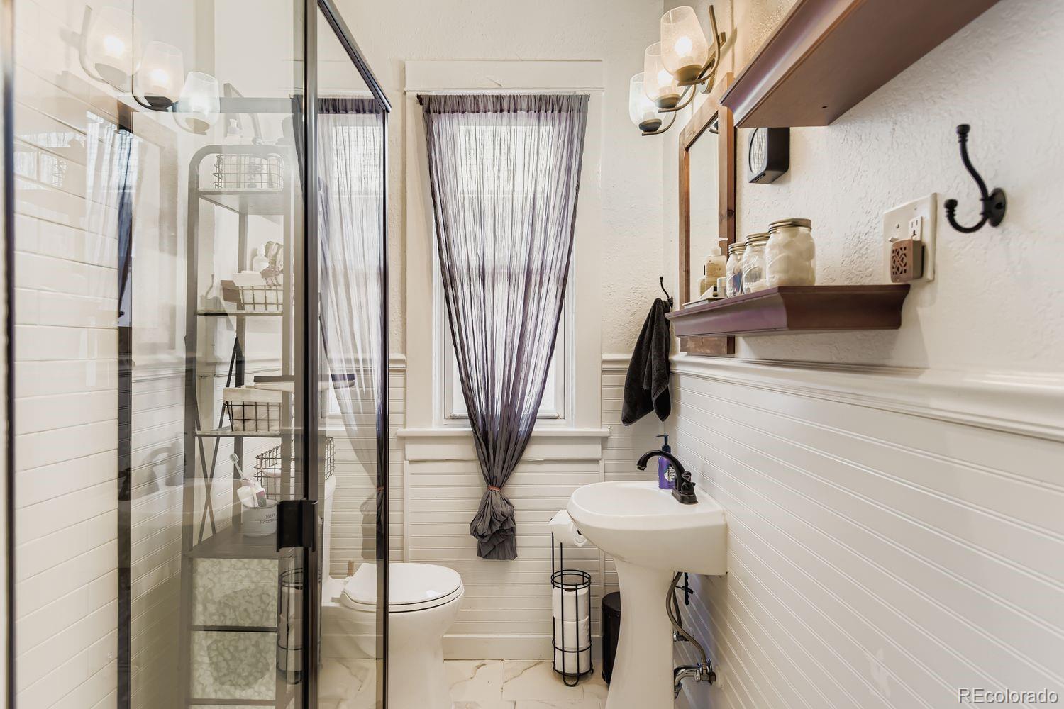 MLS Image #12 for 1321 s sherman street,denver, Colorado