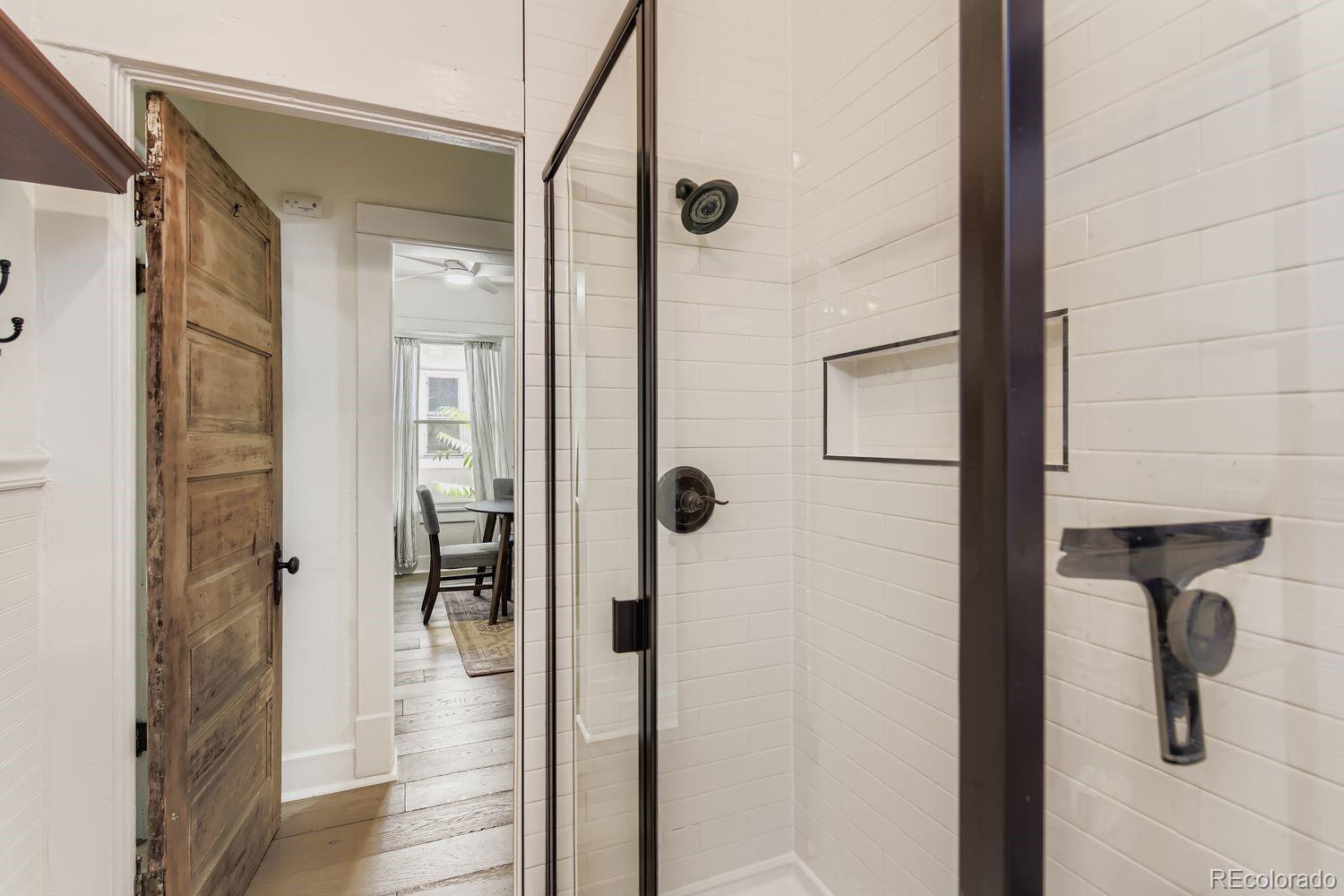 MLS Image #13 for 1321 s sherman street,denver, Colorado
