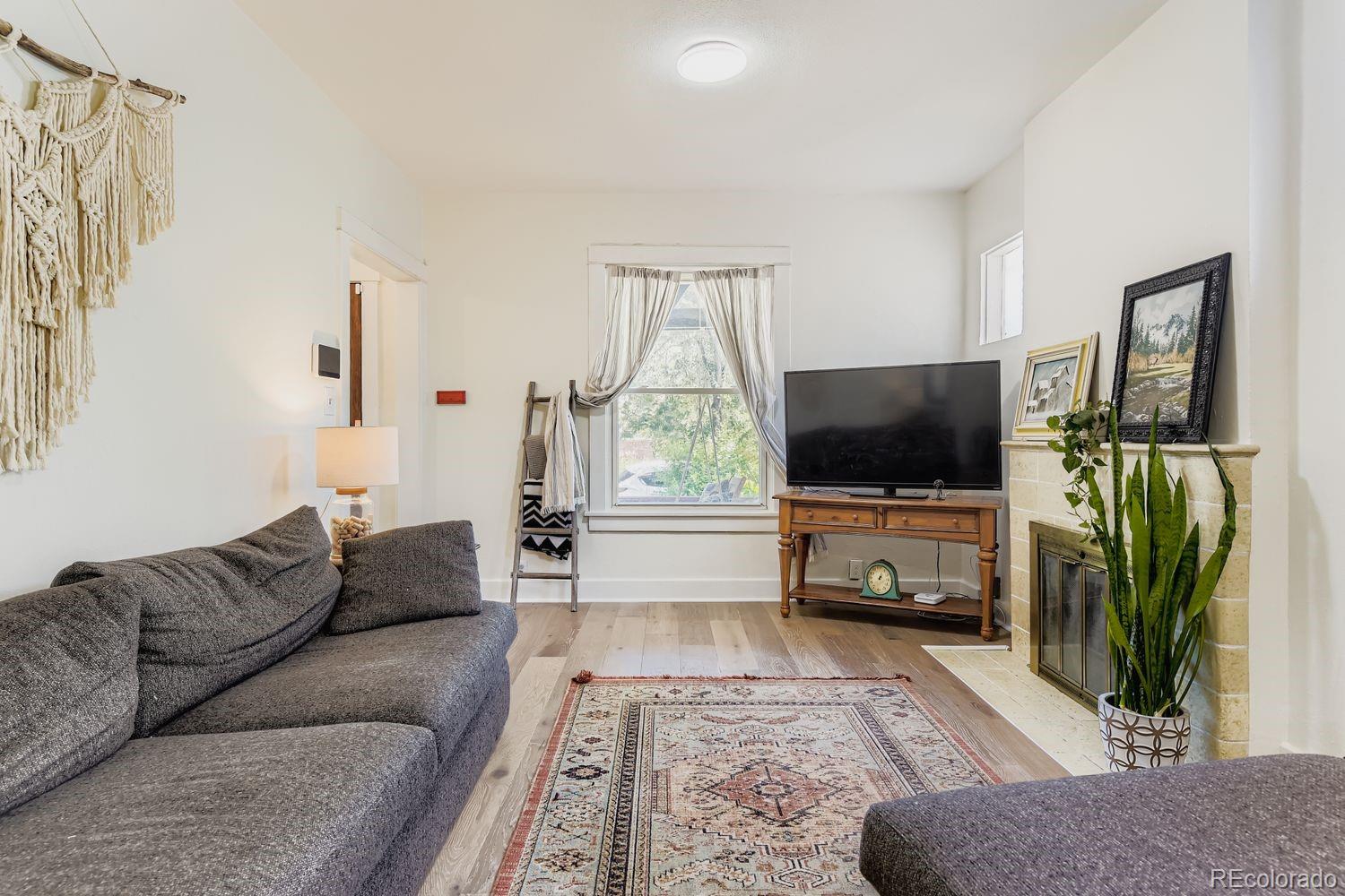 MLS Image #5 for 1321 s sherman street,denver, Colorado