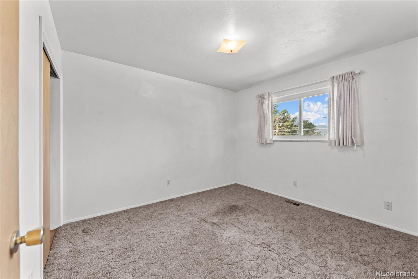 MLS Image #13 for 108  ithaca street,colorado springs, Colorado