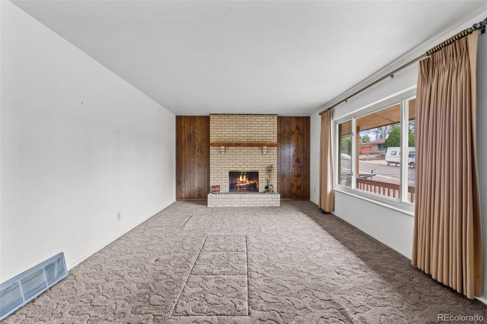 MLS Image #5 for 108  ithaca street,colorado springs, Colorado