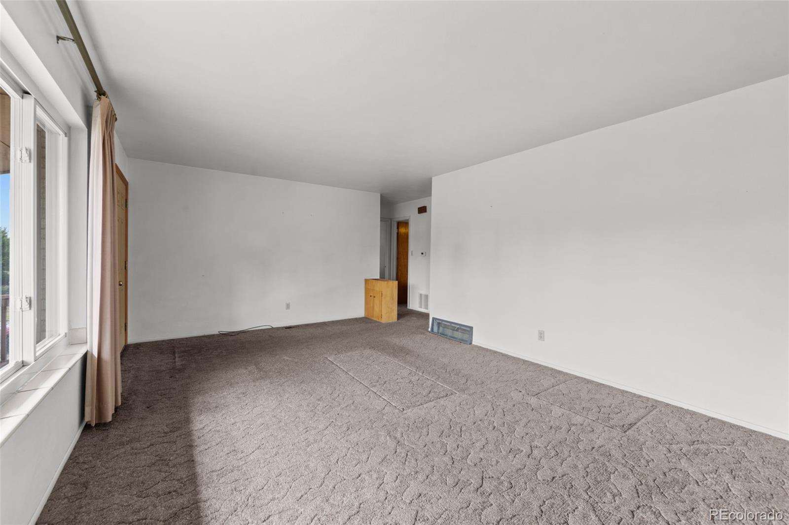 MLS Image #6 for 108  ithaca street,colorado springs, Colorado