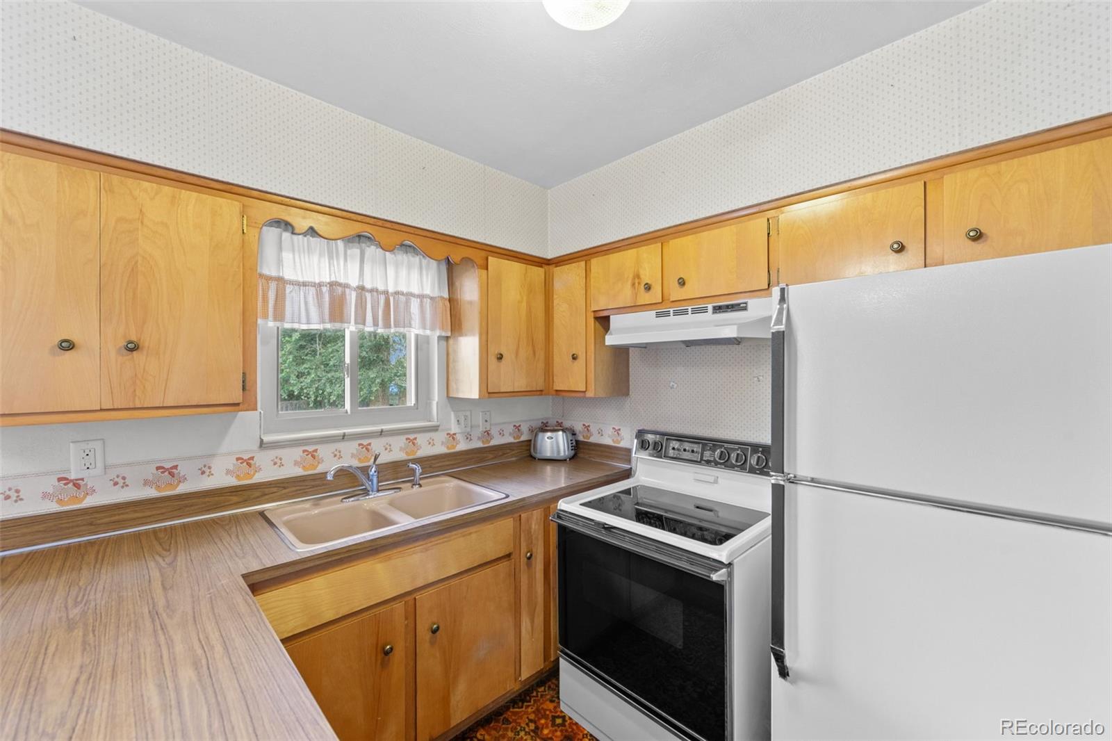 MLS Image #9 for 108  ithaca street,colorado springs, Colorado