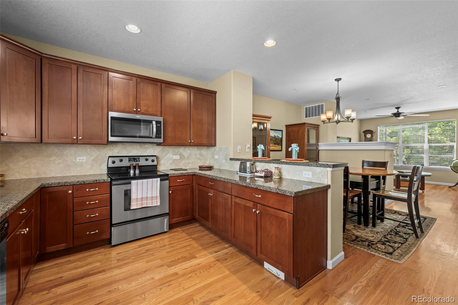 MLS Image #10 for 408 s reed street,lakewood, Colorado