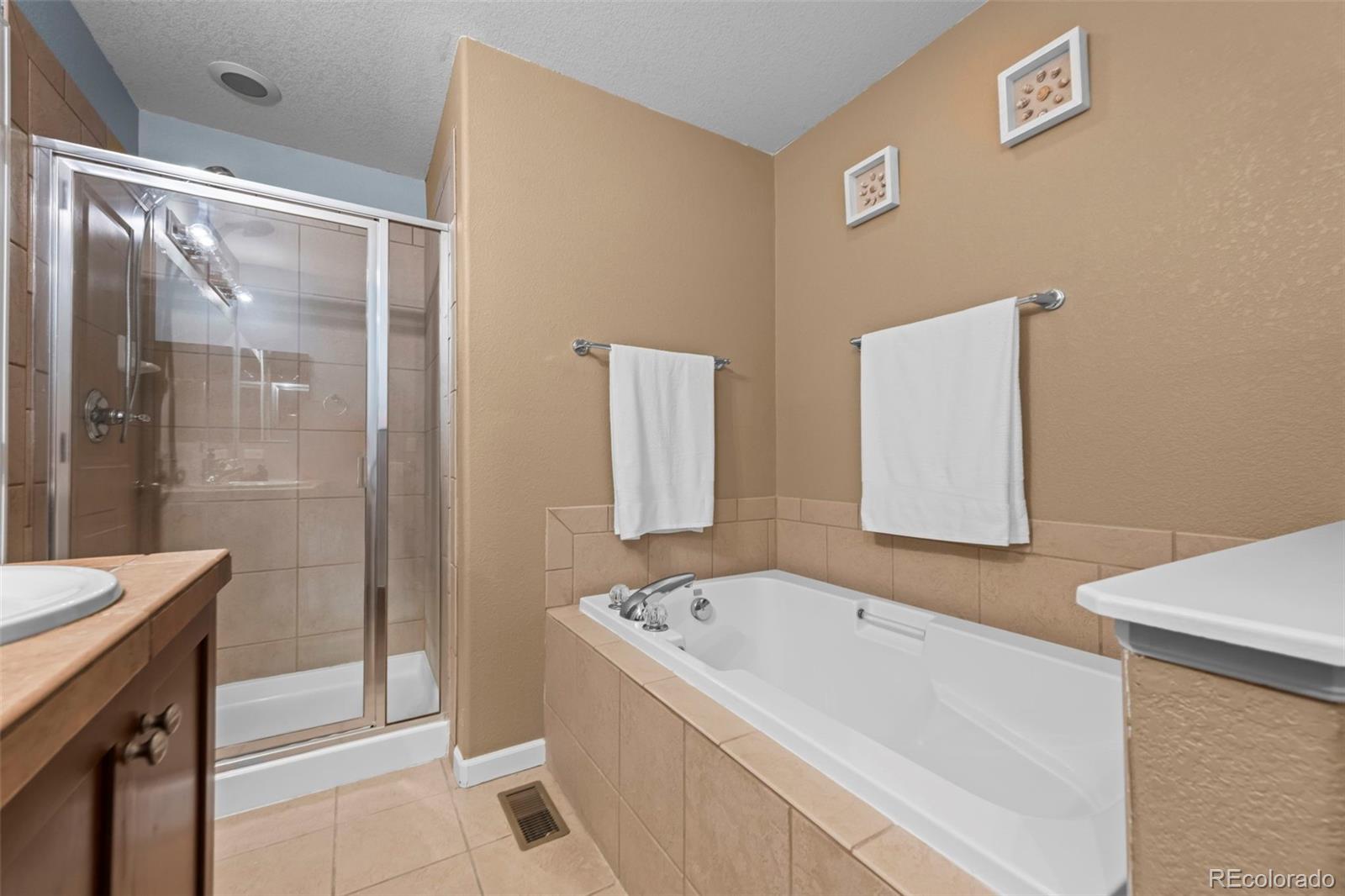 MLS Image #28 for 408 s reed street,lakewood, Colorado