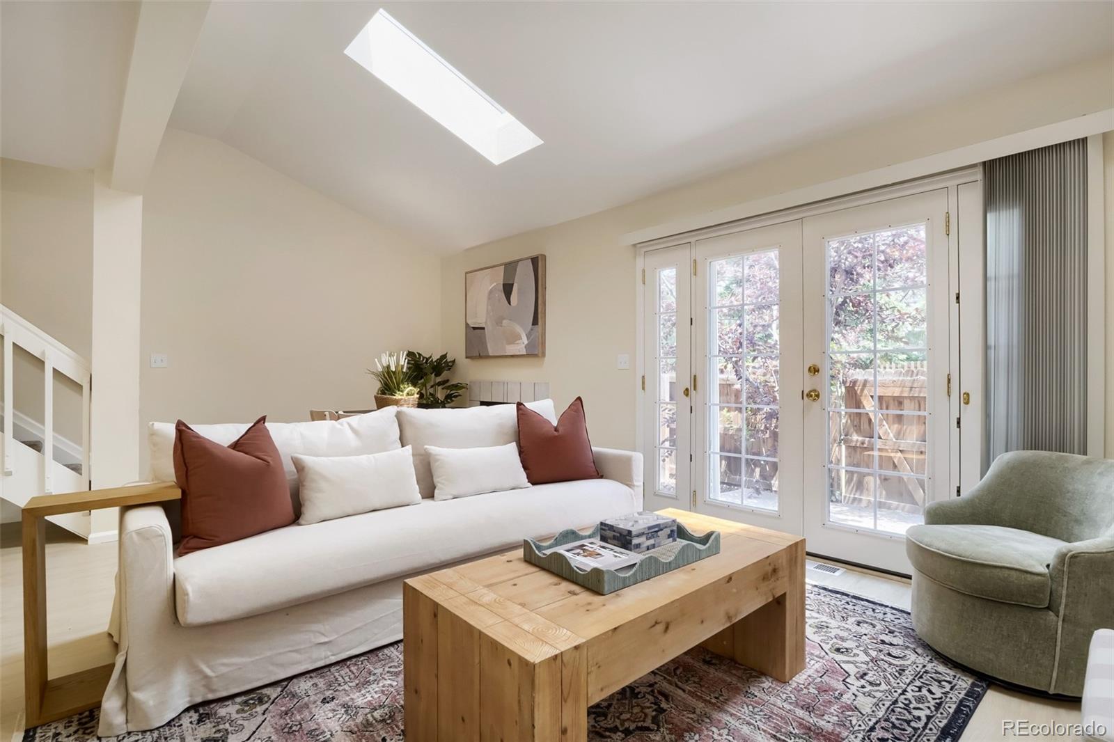 MLS Image #2 for 14821 e penwood place c,aurora, Colorado