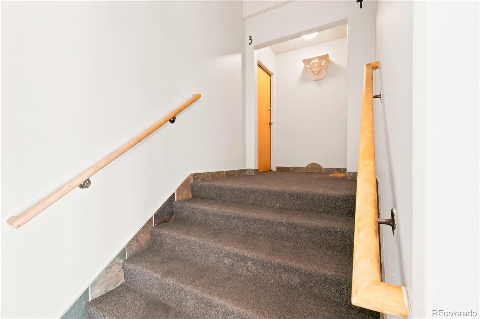 MLS Image #38 for 375 s navajo street 2a,denver, Colorado