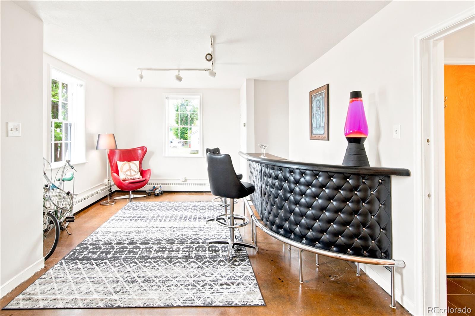 MLS Image #5 for 375 s navajo street 2a,denver, Colorado