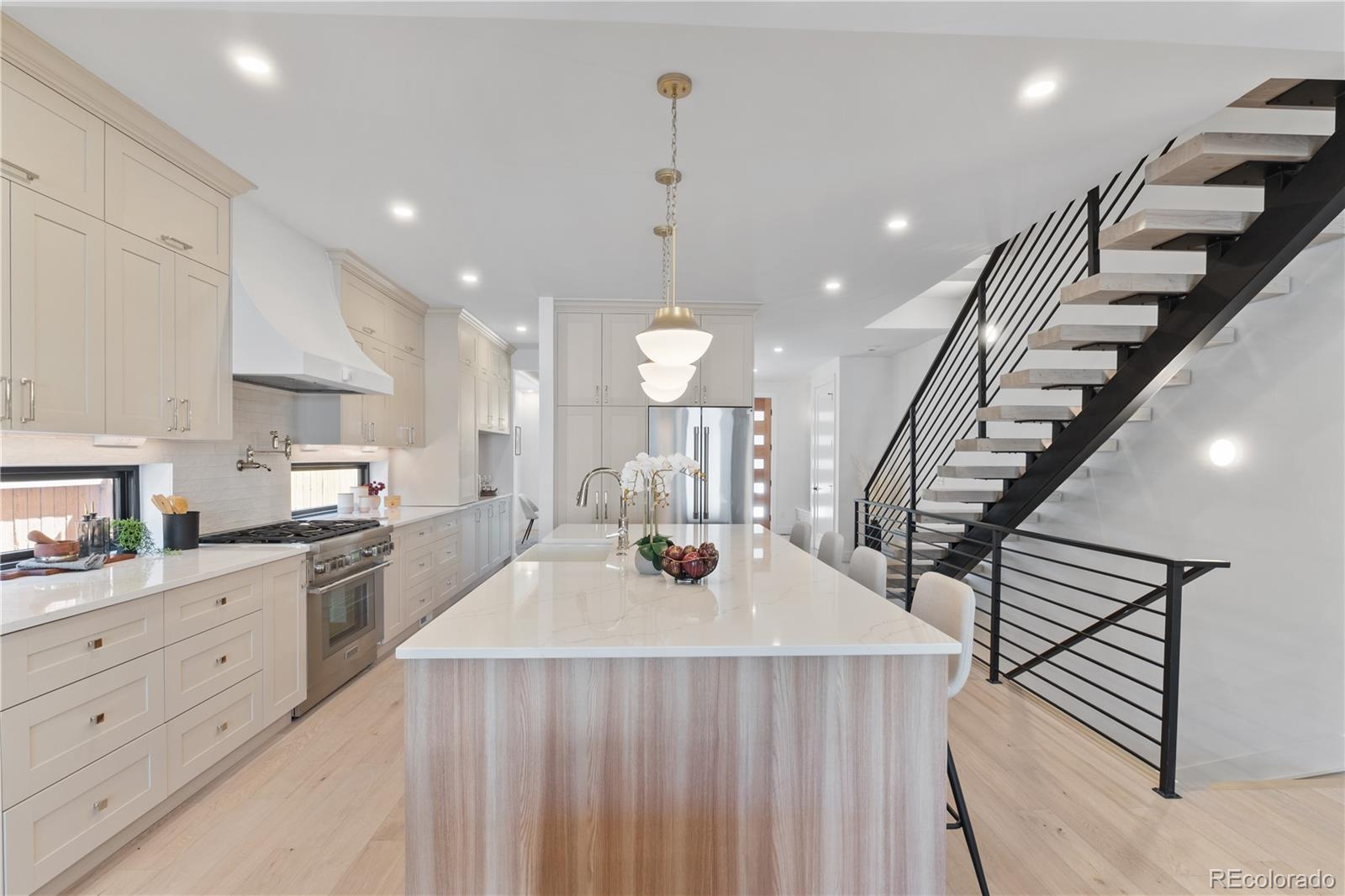 MLS Image #12 for 1473 s pennsylvania street,denver, Colorado