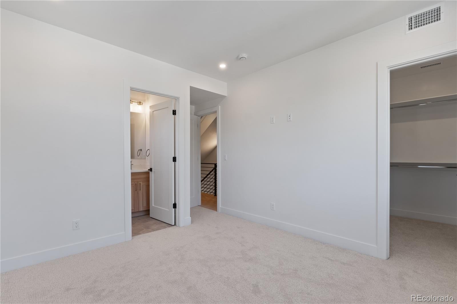 MLS Image #29 for 1473 s pennsylvania street,denver, Colorado