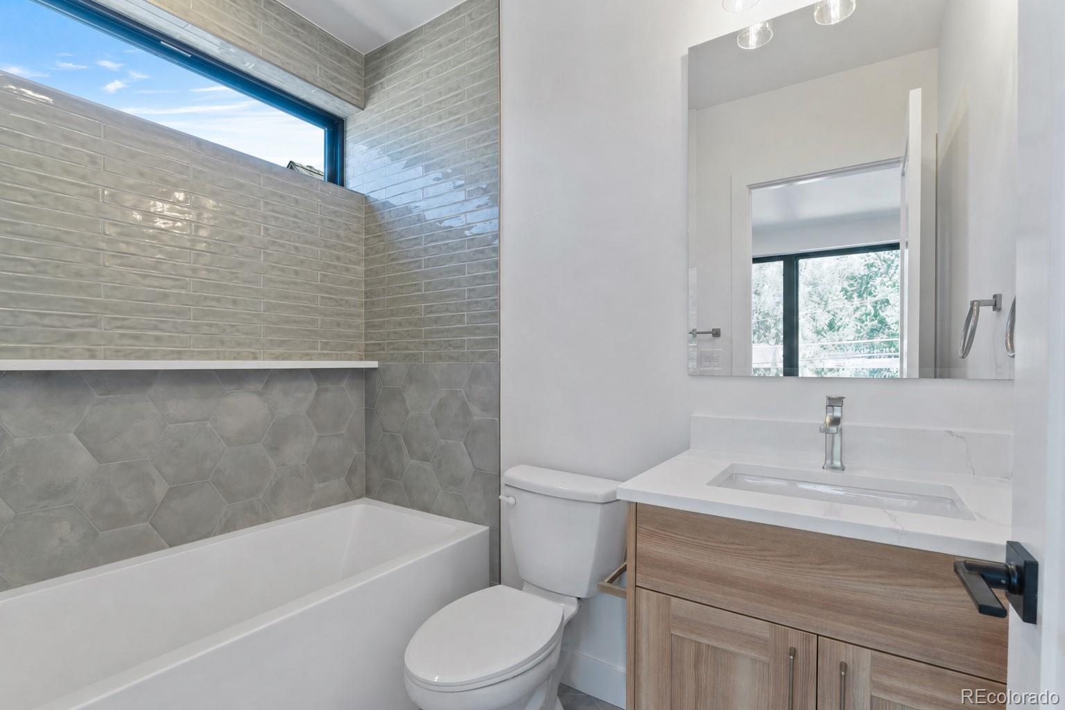 MLS Image #30 for 1473 s pennsylvania street,denver, Colorado