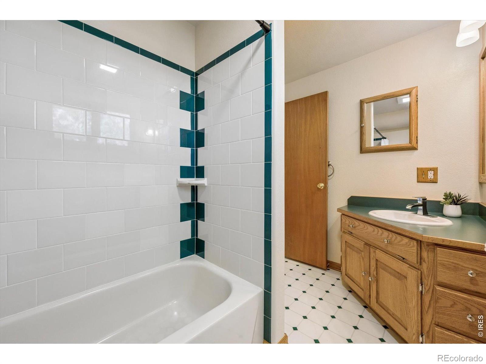 MLS Image #26 for 10512  brewer drive,northglenn, Colorado