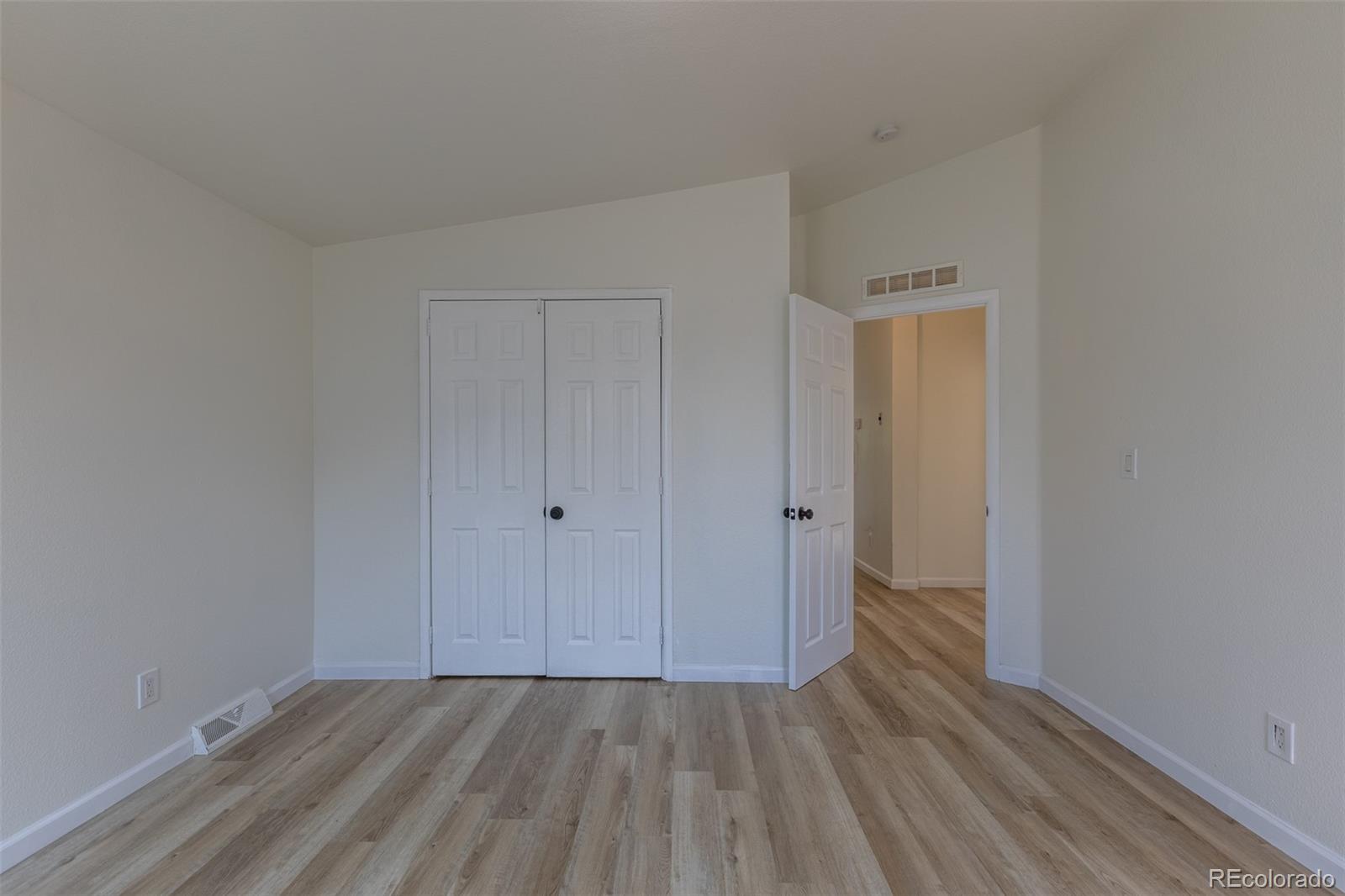 MLS Image #16 for 5470  magnolia street,commerce city, Colorado