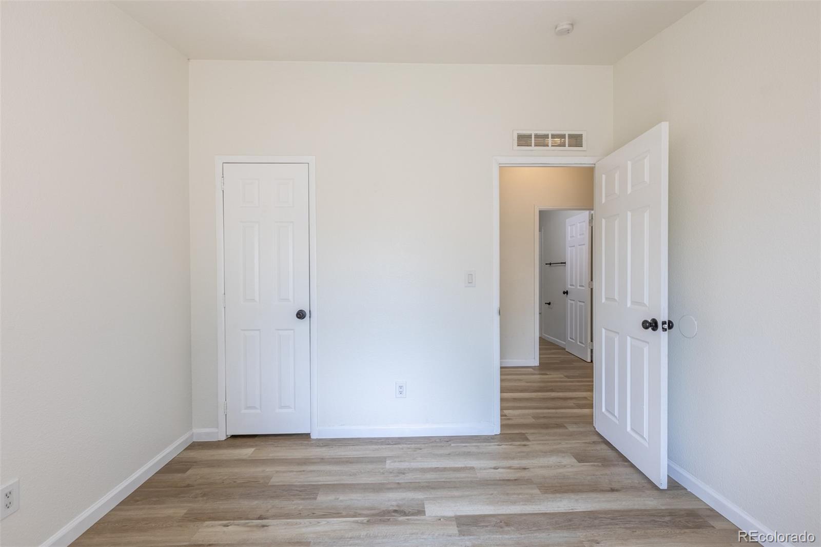 MLS Image #21 for 5470  magnolia street,commerce city, Colorado