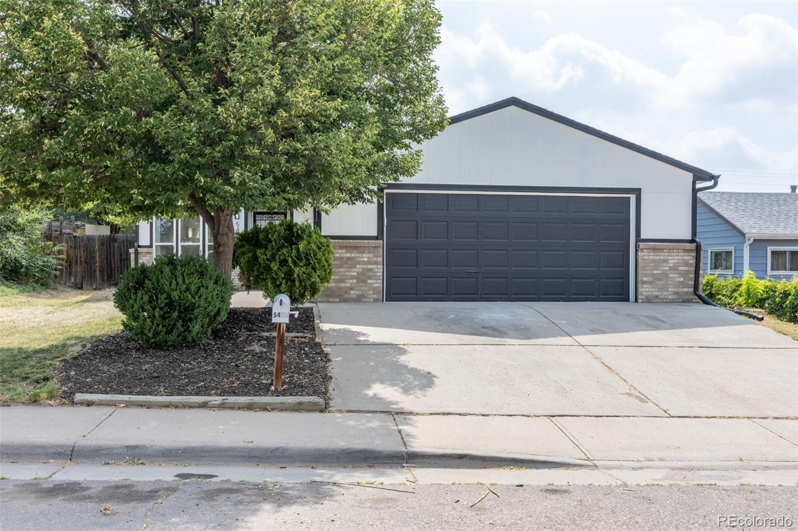 MLS Image #4 for 5470  magnolia street,commerce city, Colorado
