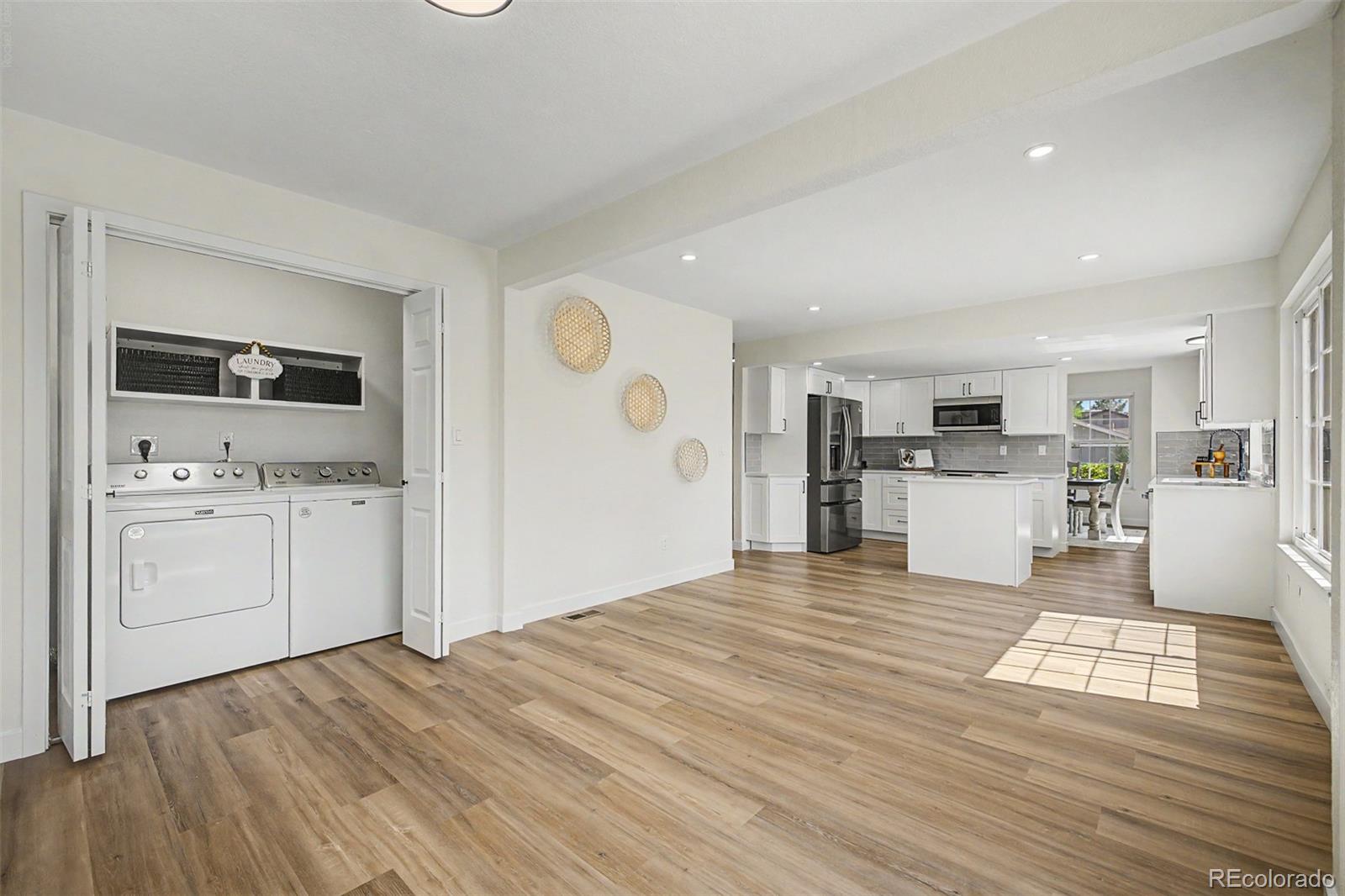 MLS Image #12 for 1421 s chambers circle,aurora, Colorado