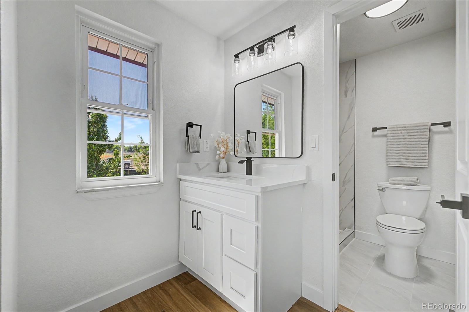 MLS Image #19 for 1421 s chambers circle,aurora, Colorado