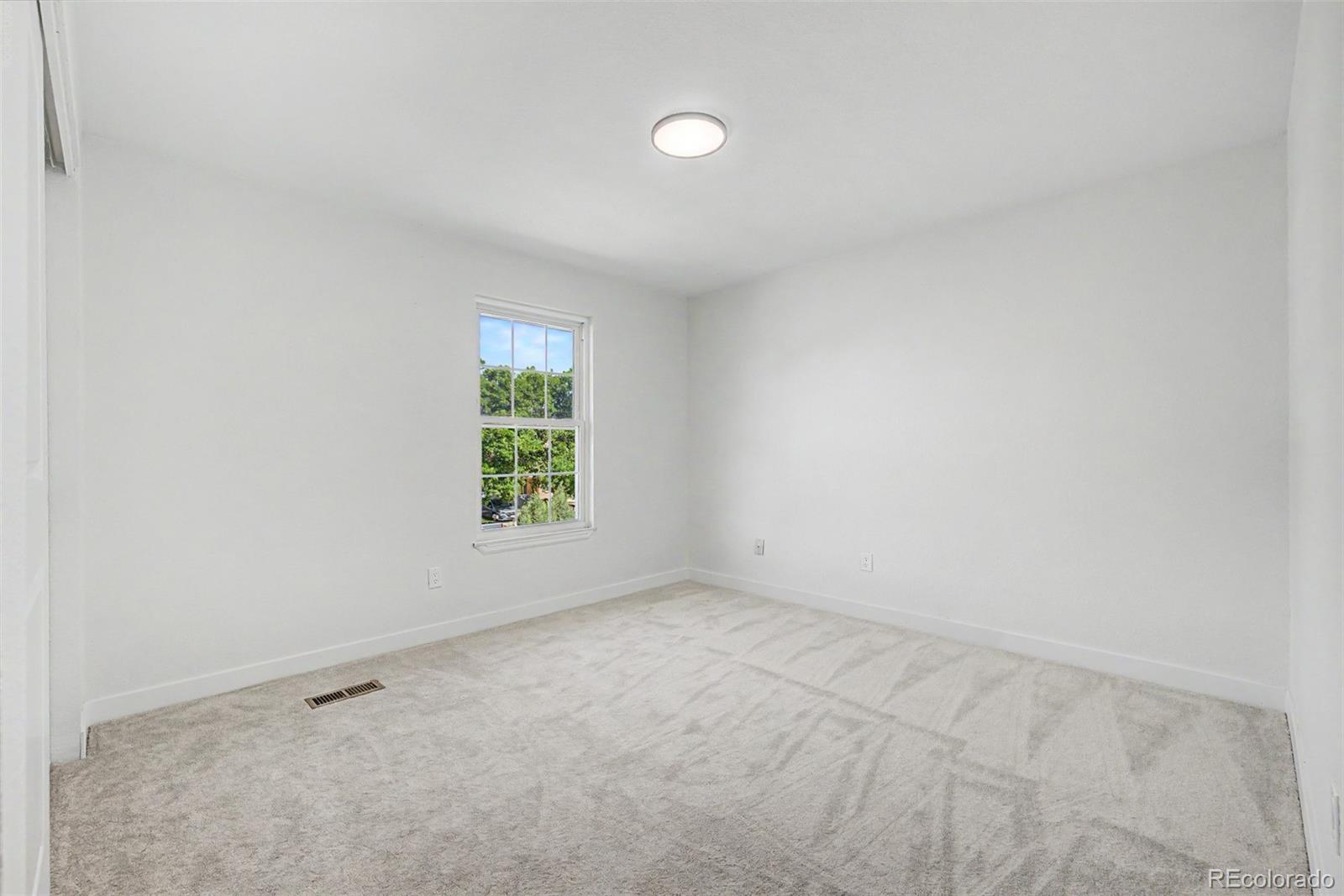 MLS Image #21 for 1421 s chambers circle,aurora, Colorado