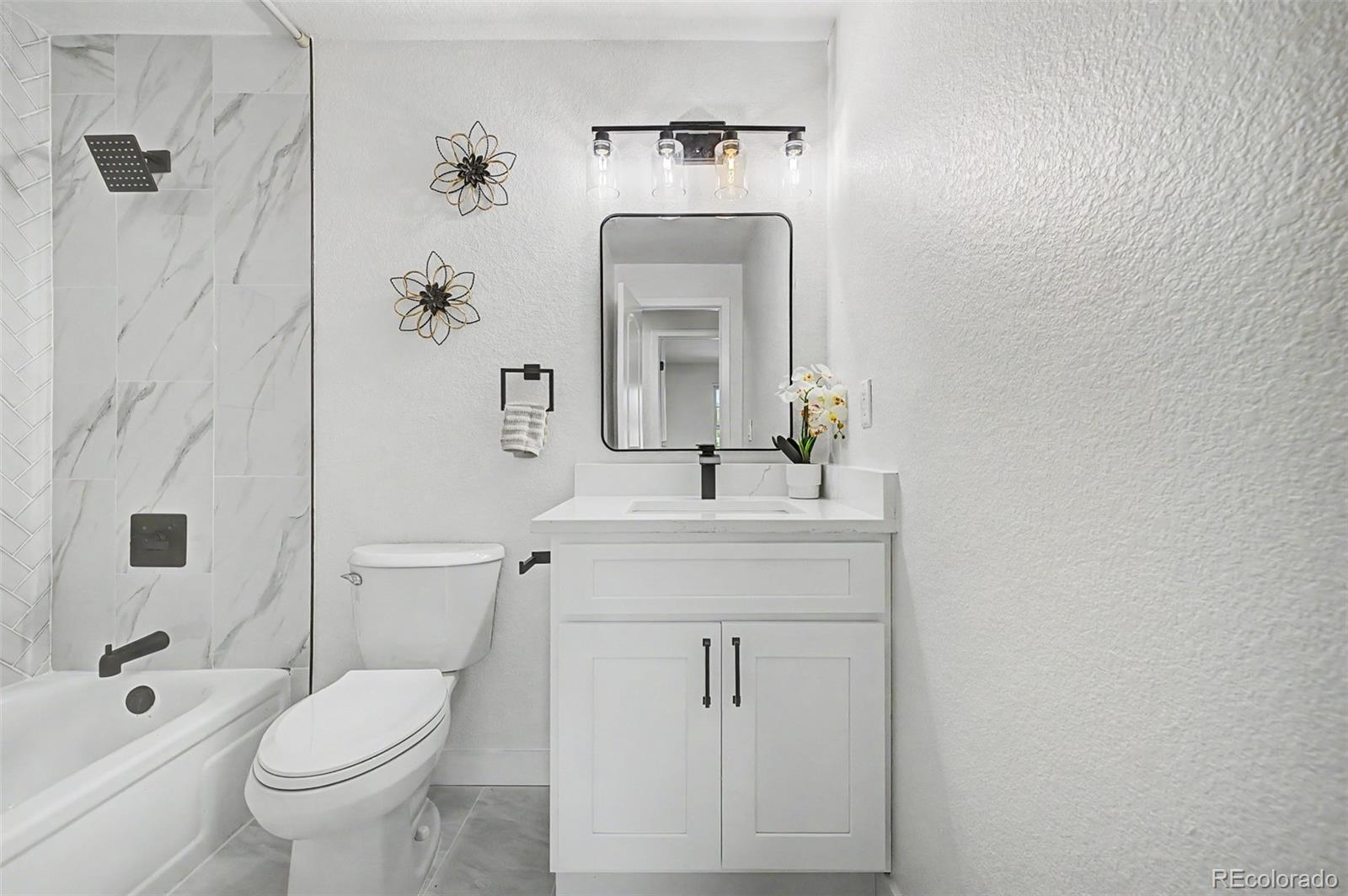 MLS Image #23 for 1421 s chambers circle,aurora, Colorado
