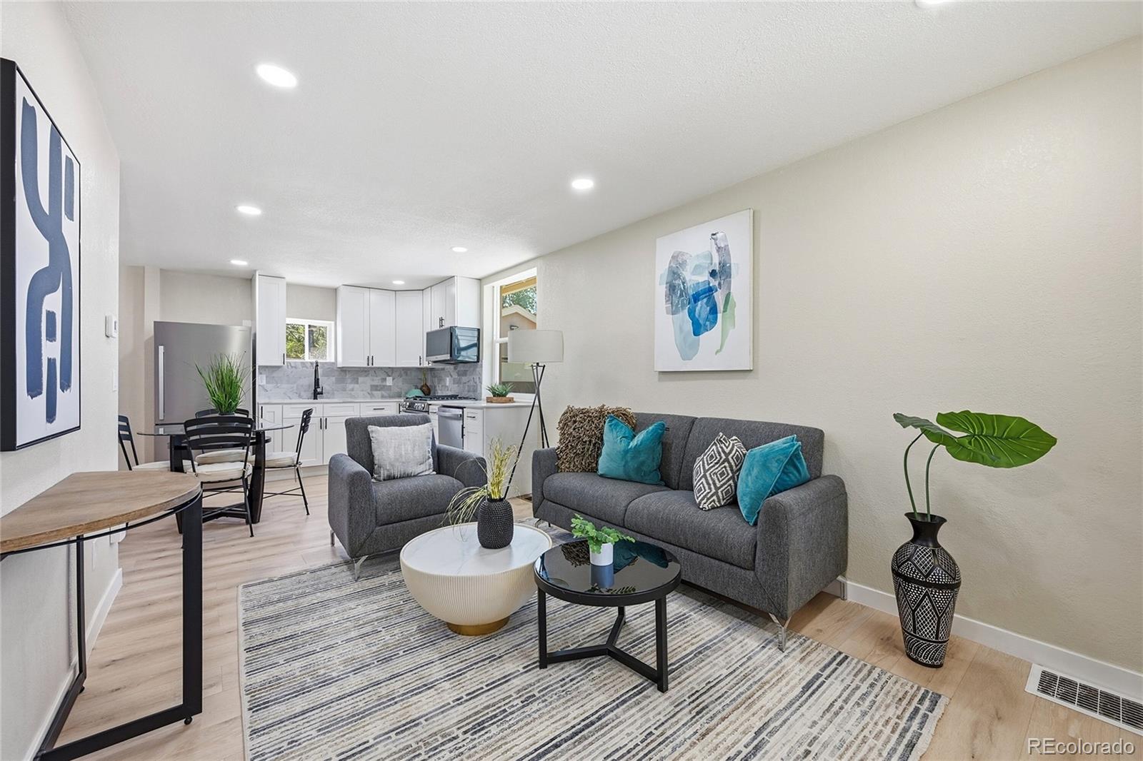 MLS Image #7 for 3936 n steele street,denver, Colorado