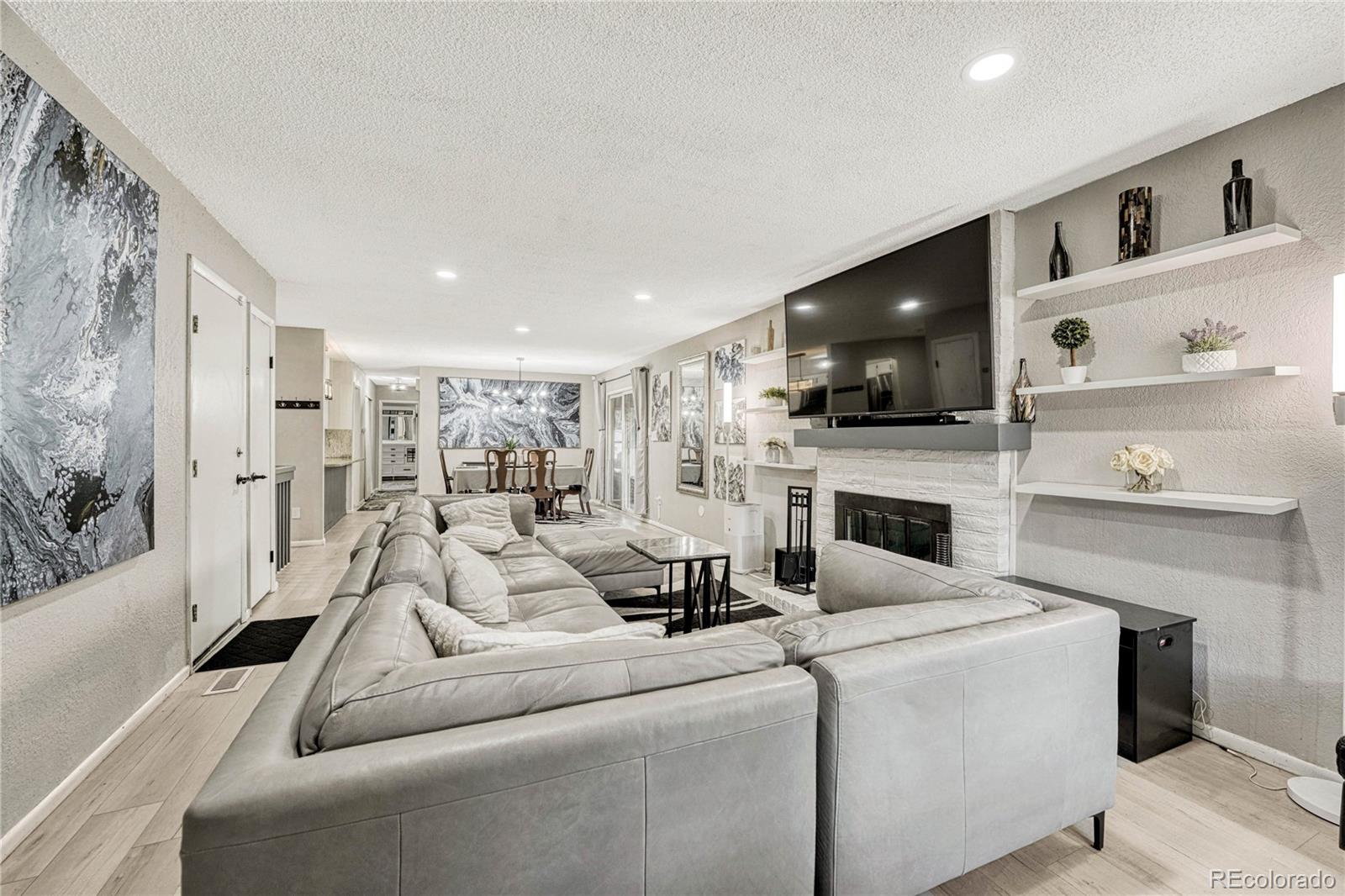 MLS Image #4 for 15409 e oberlin place,aurora, Colorado