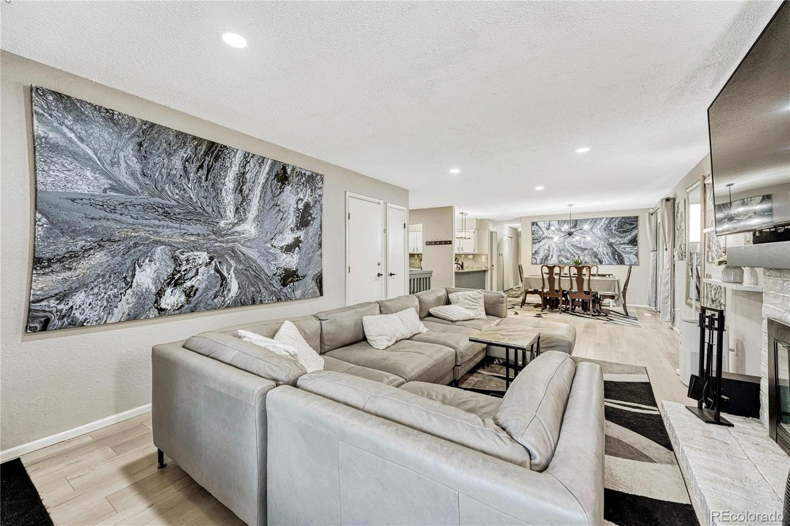 MLS Image #5 for 15409 e oberlin place,aurora, Colorado