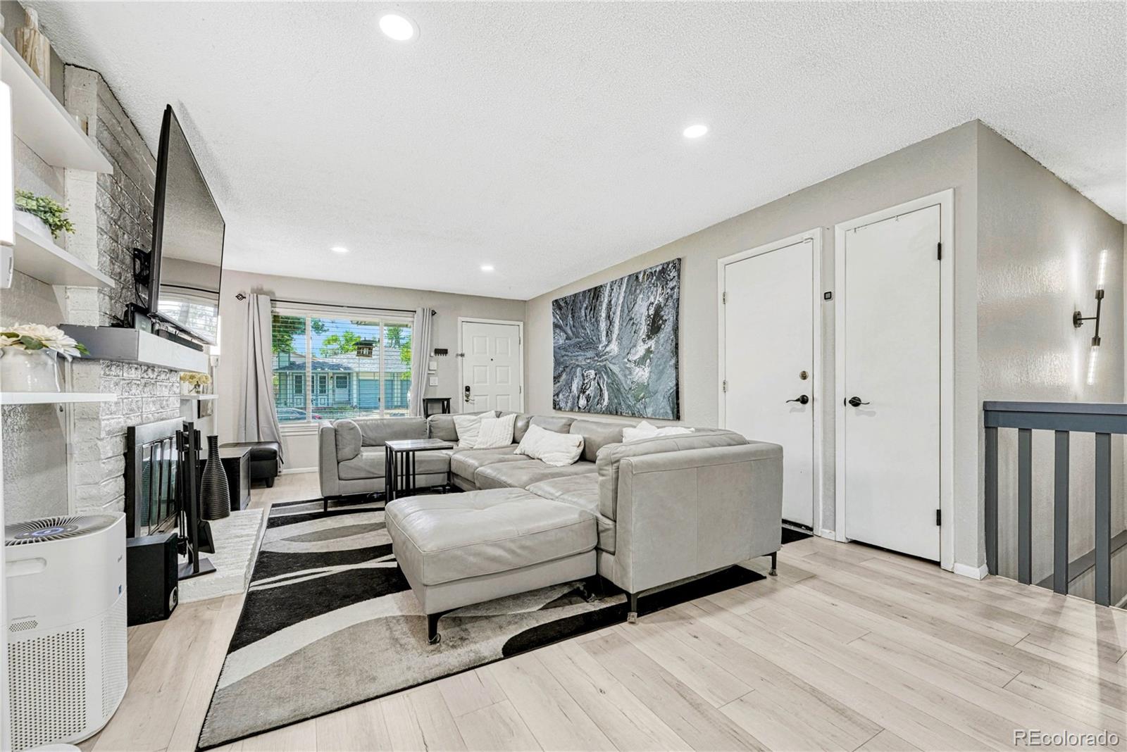 MLS Image #6 for 15409 e oberlin place,aurora, Colorado