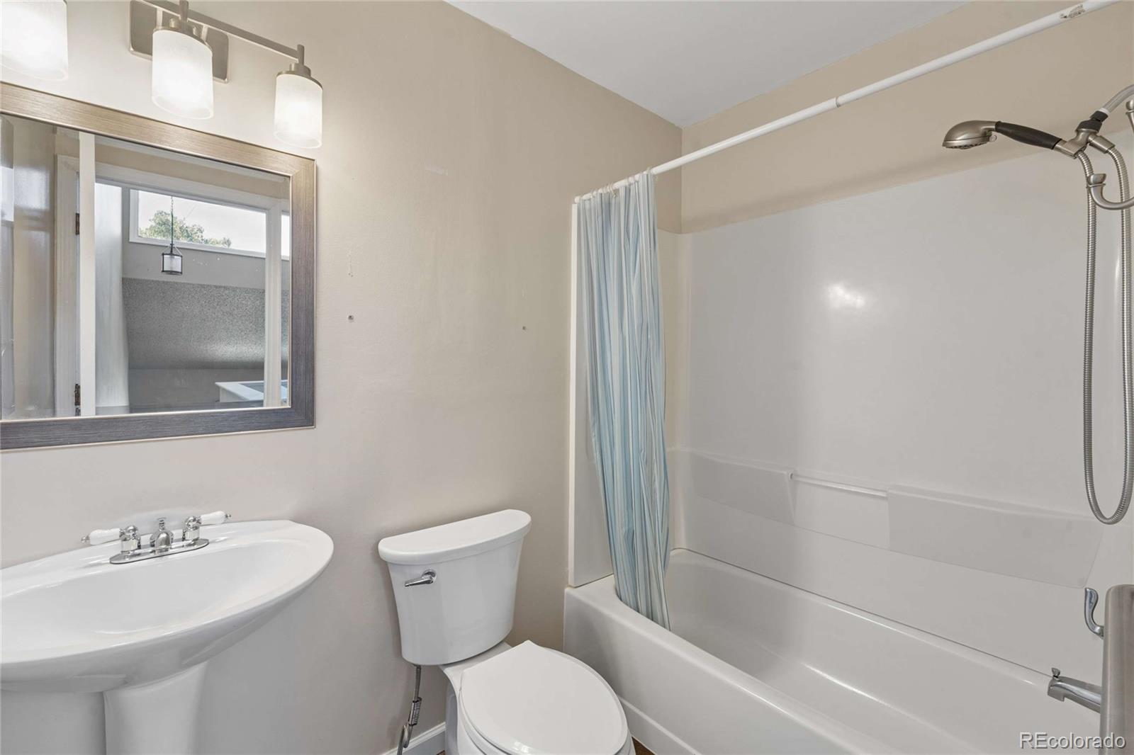 MLS Image #19 for 123 e 42nd street,loveland, Colorado