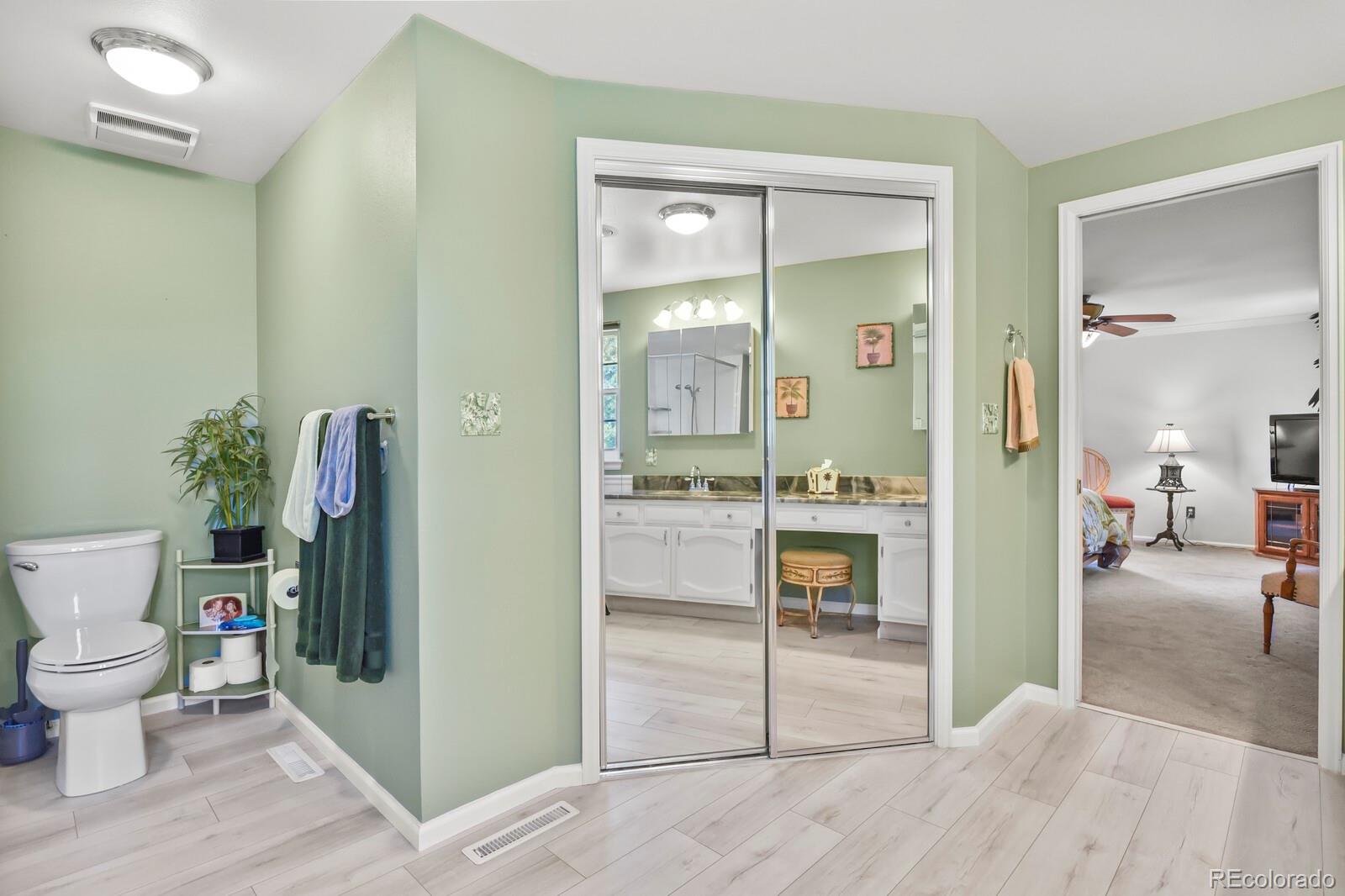 MLS Image #26 for 5301 s garland way,littleton, Colorado
