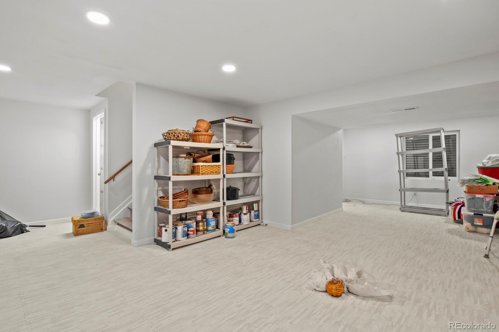 MLS Image #29 for 5301 s garland way,littleton, Colorado