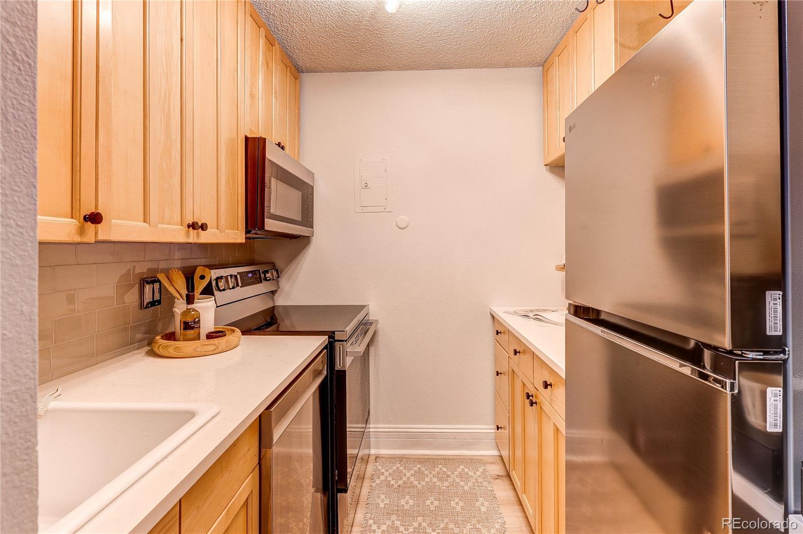 MLS Image #8 for 1233 n ogden street 407,denver, Colorado
