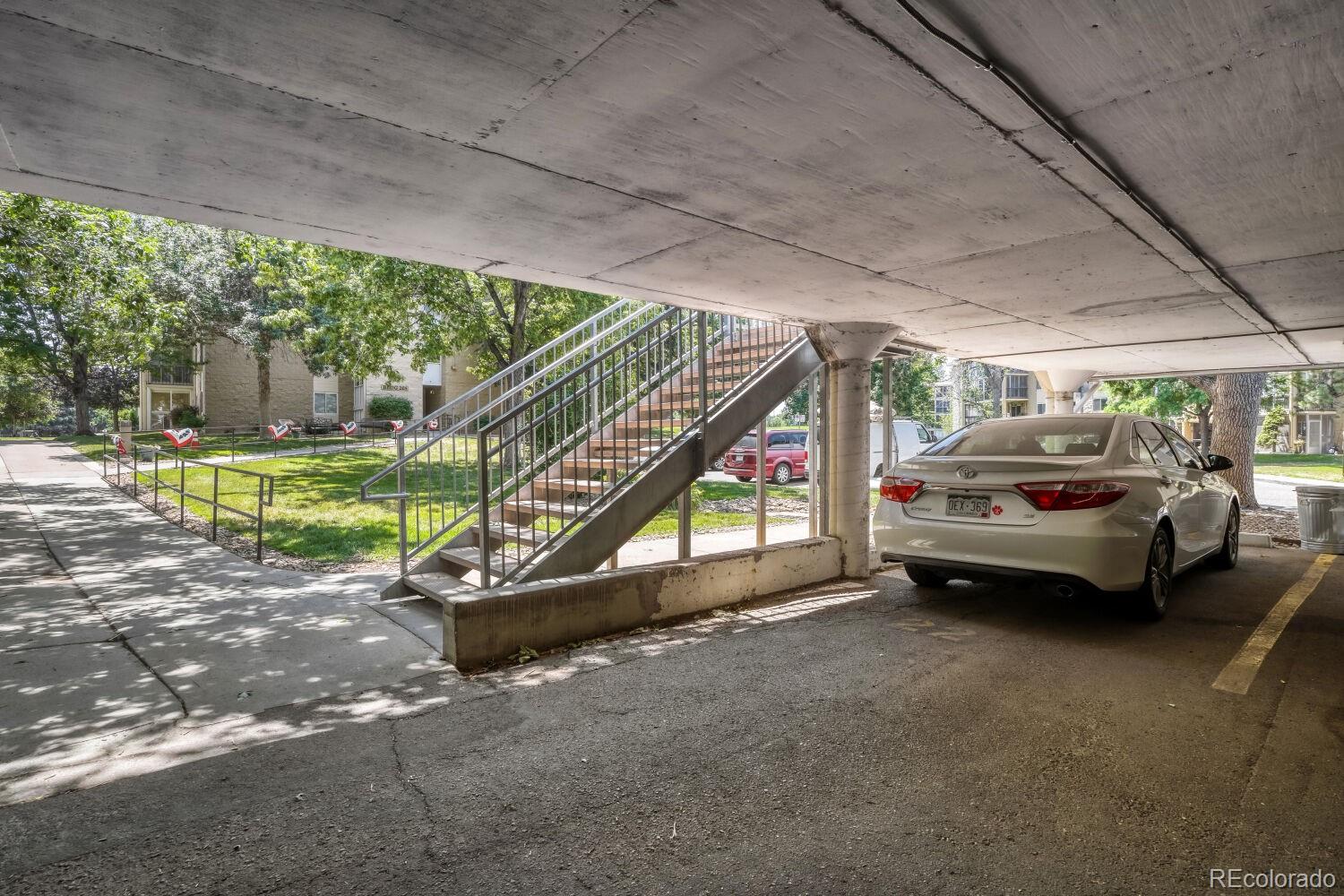 MLS Image #16 for 13609 e cornell avenue,aurora, Colorado