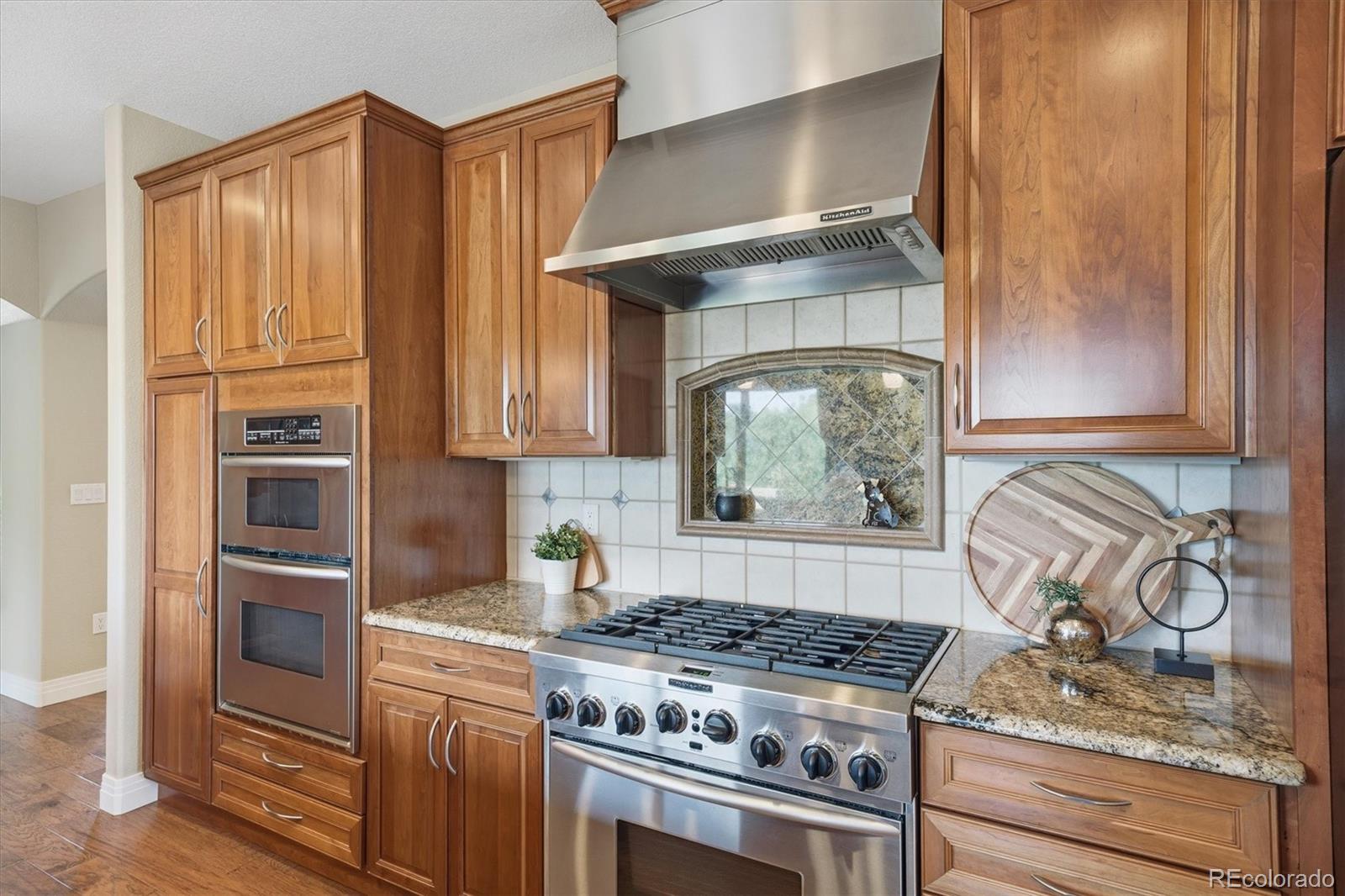 MLS Image #11 for 395 w oakwood lane,castle rock, Colorado