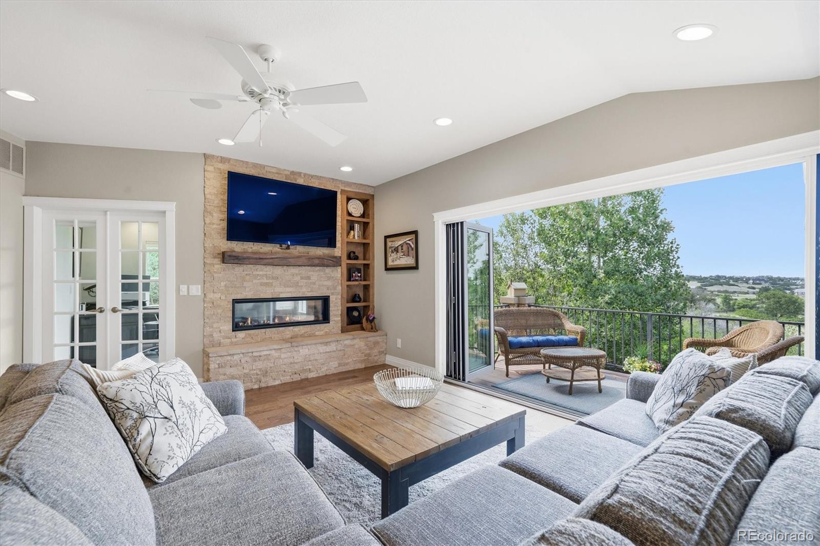 MLS Image #3 for 395 w oakwood lane,castle rock, Colorado